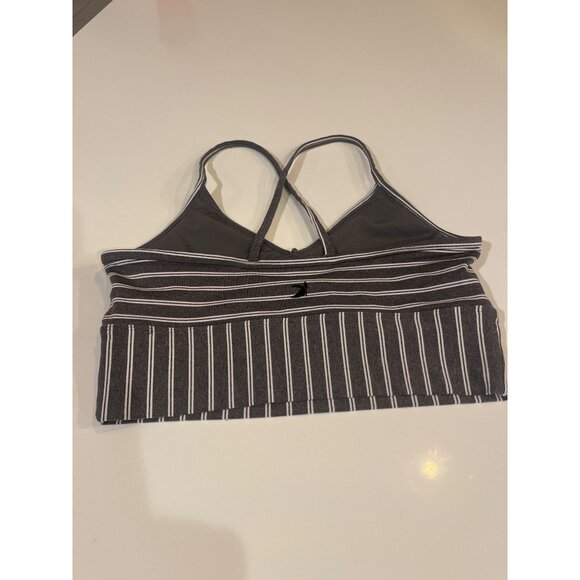 Glydero Striped Gray & White Sports Bra With Crisscross Back - Picture 4 of 8